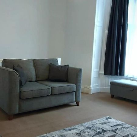 Stylish Apartment In City Centre With Parking Preston  Esterno foto